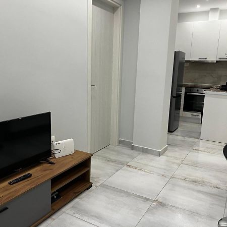 テッサロニキModern Flat Ag. Dimitriouアパートメント エクステリア 写真