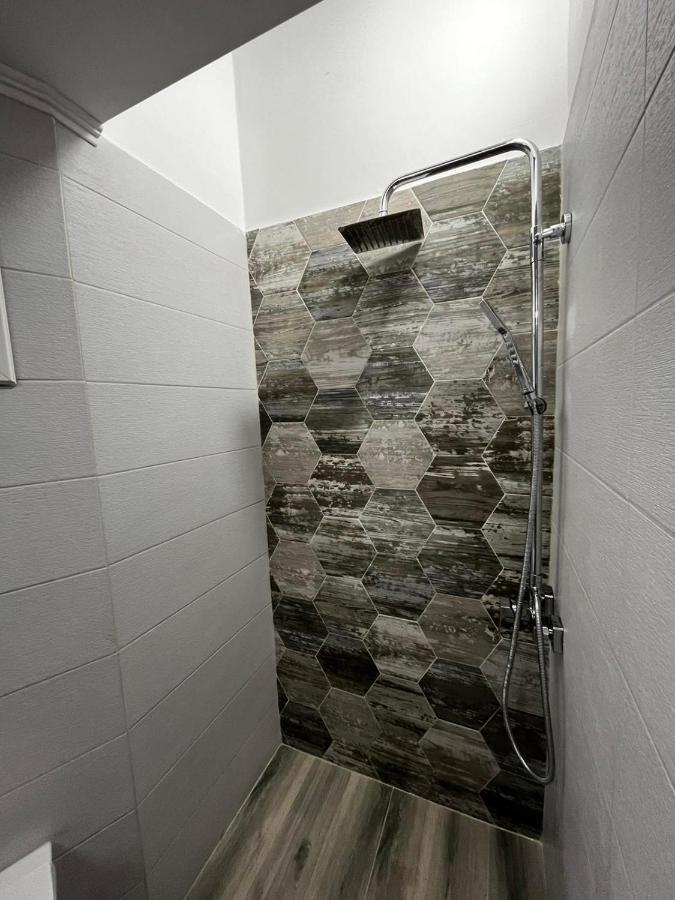 テッサロニキModern Flat Ag. Dimitriouアパートメント エクステリア 写真